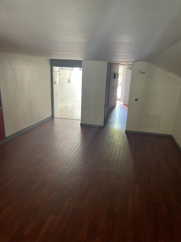 Local commercial - 70 m²