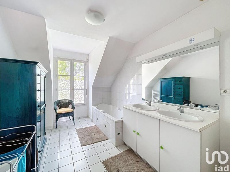 Maison - 145 m² - 7 pièces