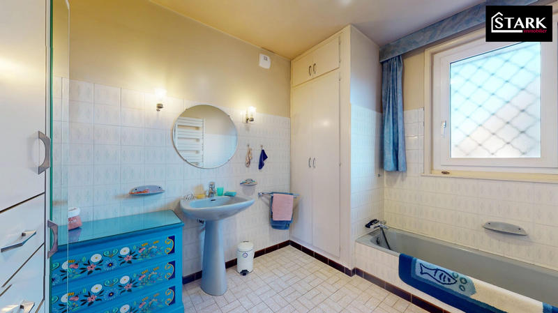 Maison - 160 m² - 7 pièces