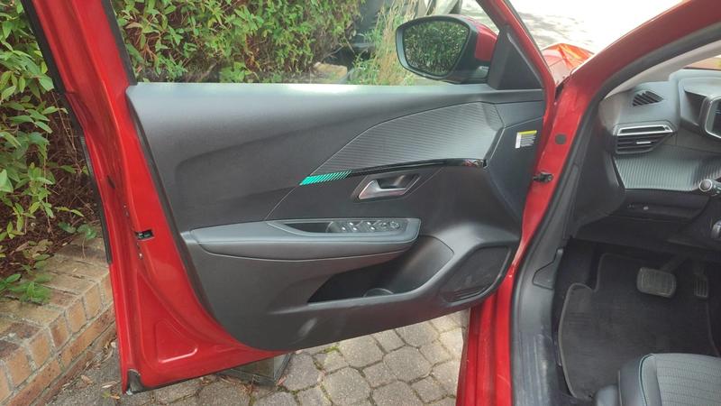 Peugeot 208 136 100 kWh Allure Pack - Automatique