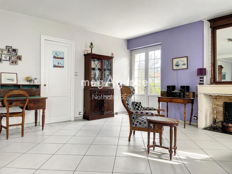 Maison ancienne - 250 m² - 10 pièces