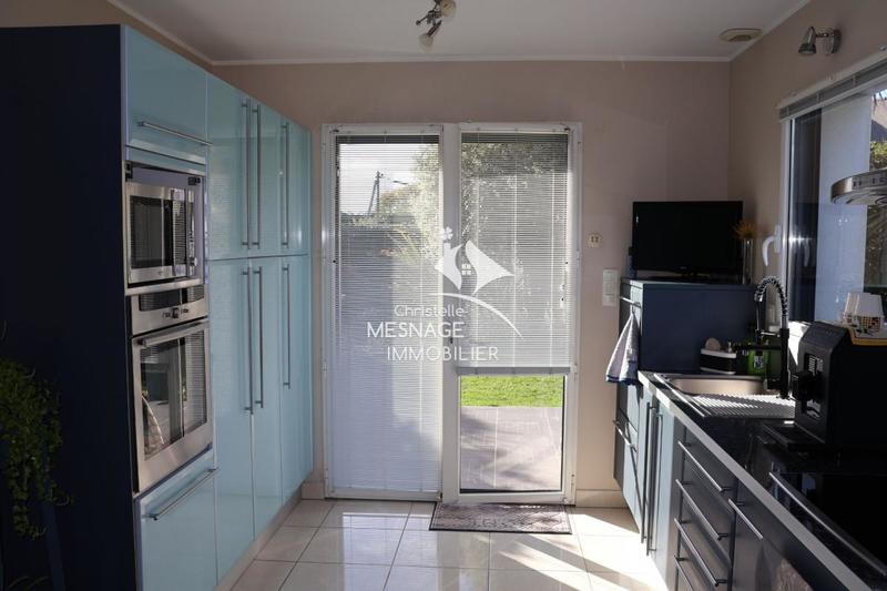 Maison - 172 m² - 7 pièces