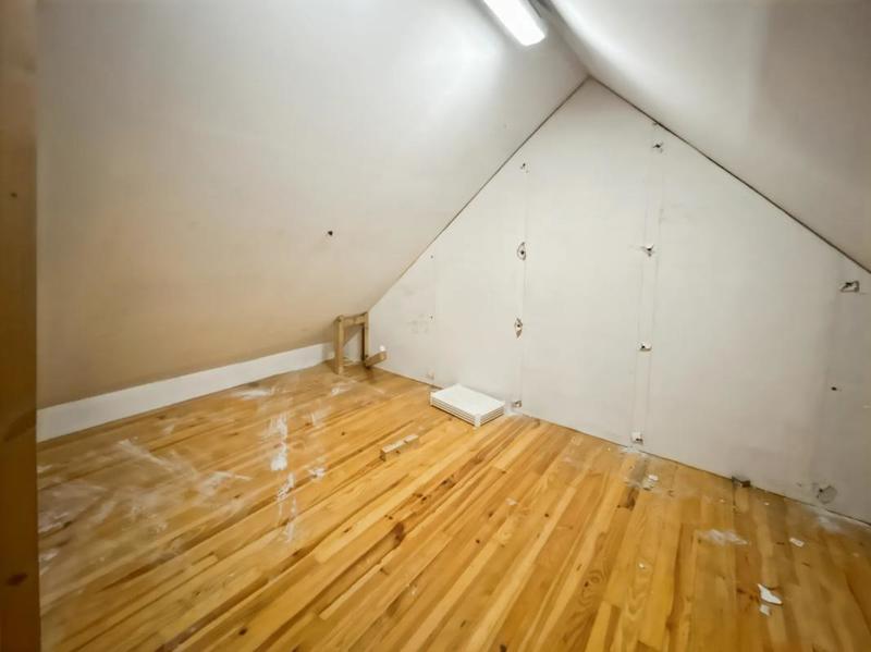 Maison - 263 m² - 8 pièces