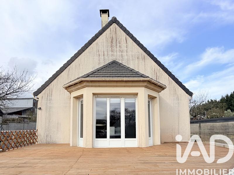 Maison - 98 m² - 4 pièces