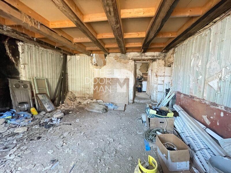 Maison - 345 m² - 7 pièces