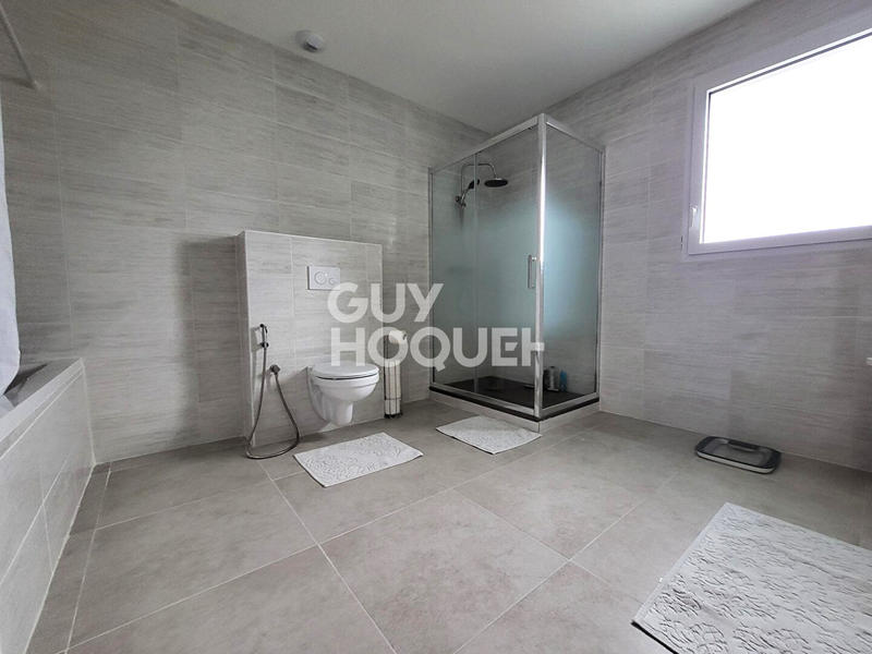 Maison - 143 m² - 6 pièces