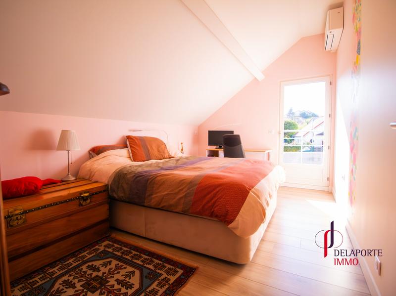 Maison - 173 m² - 8 pièces