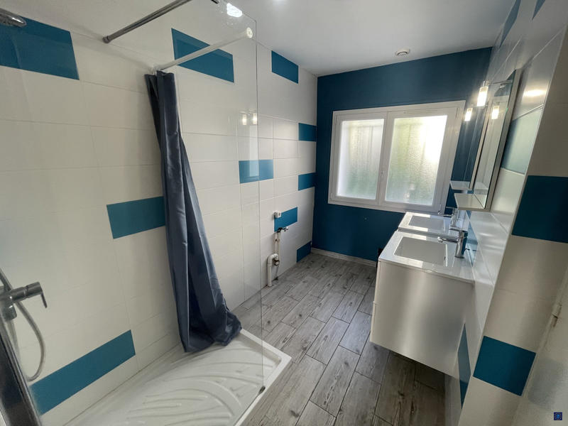 Maison - 107 m² - 5 pièces