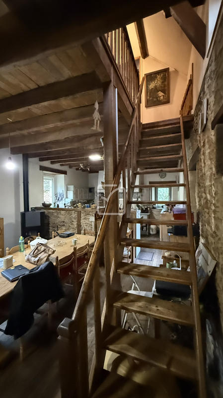 Maison - 124 m² - 7 pièces