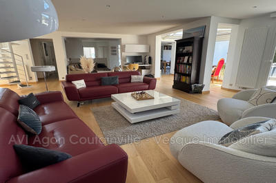 Villa - 350 m² - 10 pièces