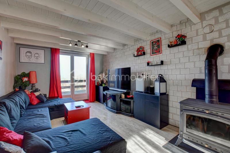 Maison - 98 m² - 5 pièces