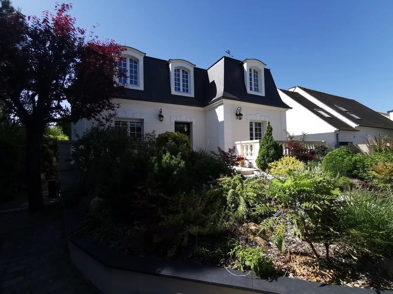 Maison - 156 m² - 6 pièces