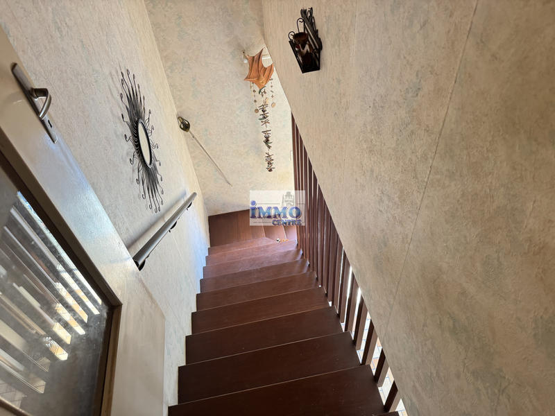 Maison - 100 m² - 6 pièces