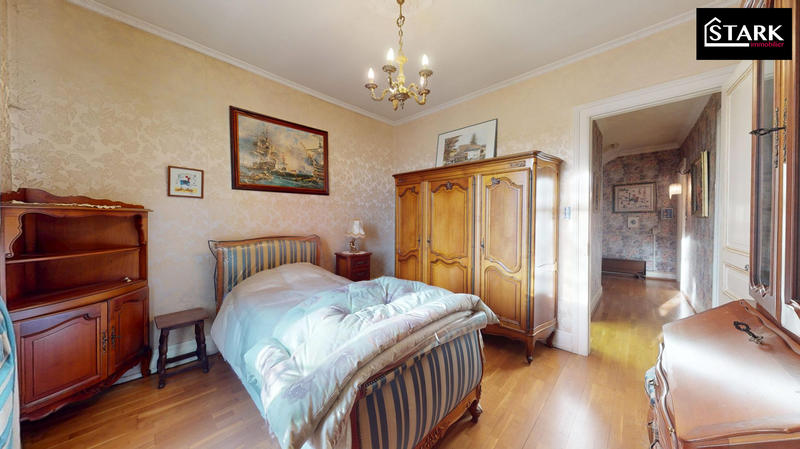 Maison ancienne - 200 m² - 6 pièces