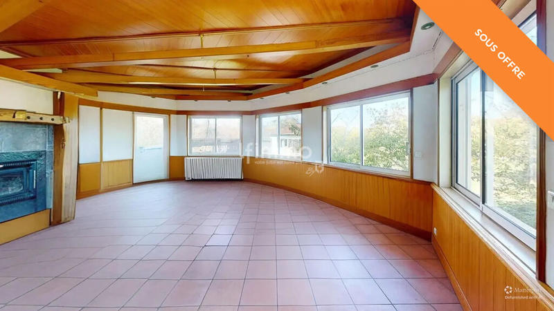 Demeure - 200 m² - 9 pièces