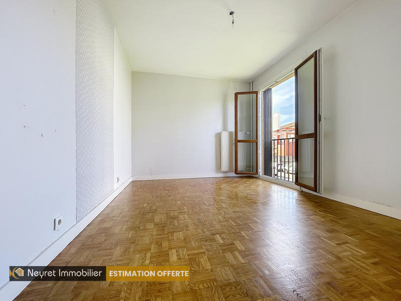 Appartement - 91 m² - 5 pièces
