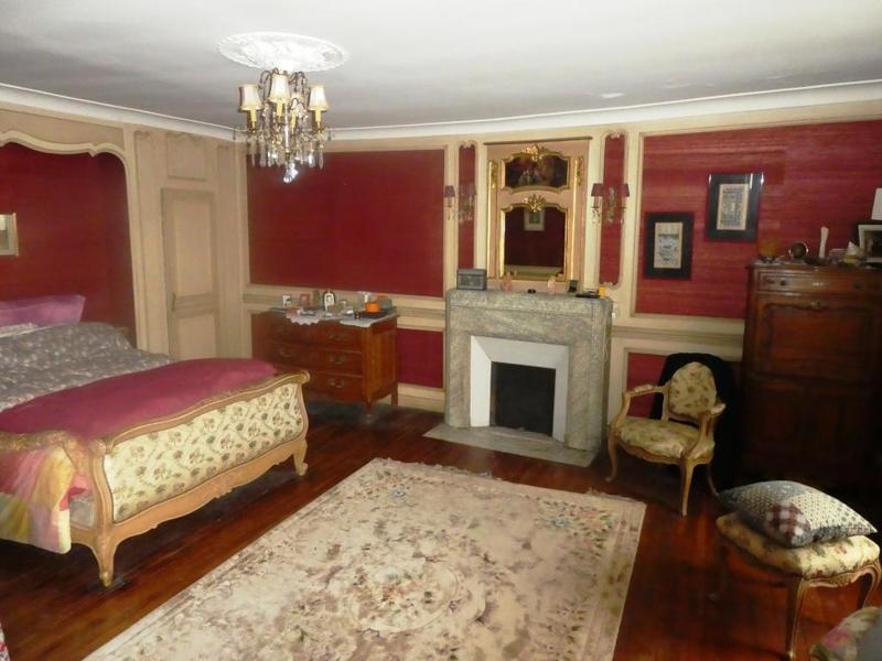 Maison bourgeoise - 310 m² - 8 pièces