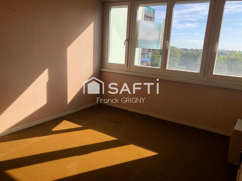 Appartement - 93 m² - 5 pièces