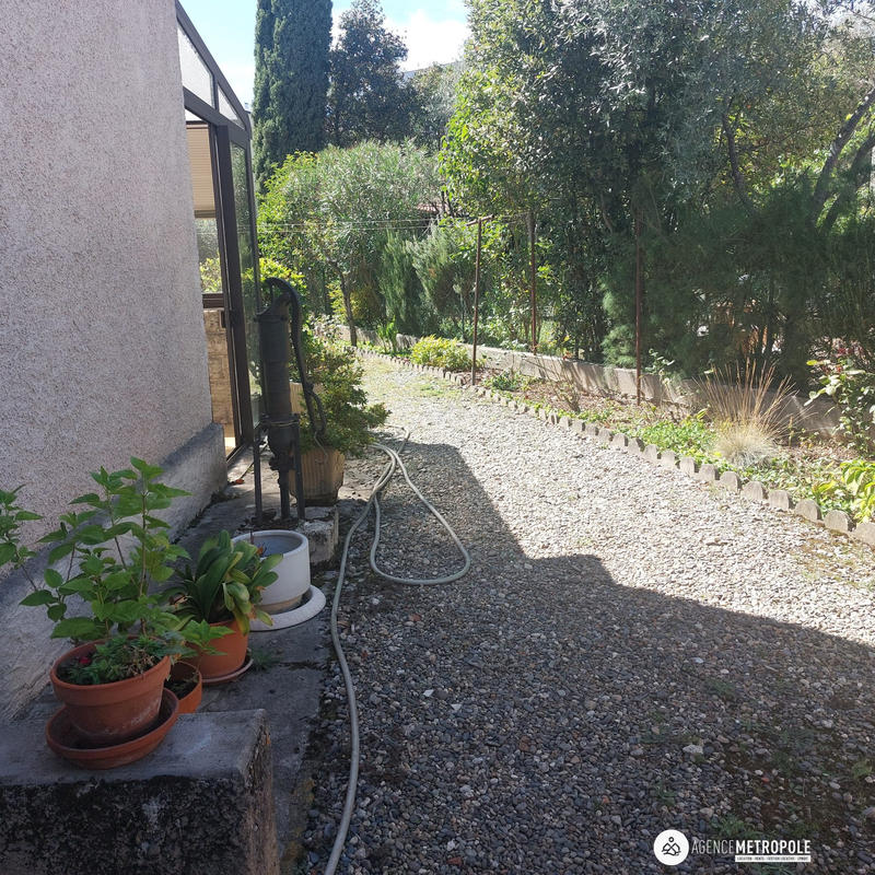 Maison - 93 m² - 5 pièces