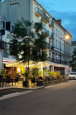 Fonds de commerce - Hôtellerie / Restauration - 450 m²