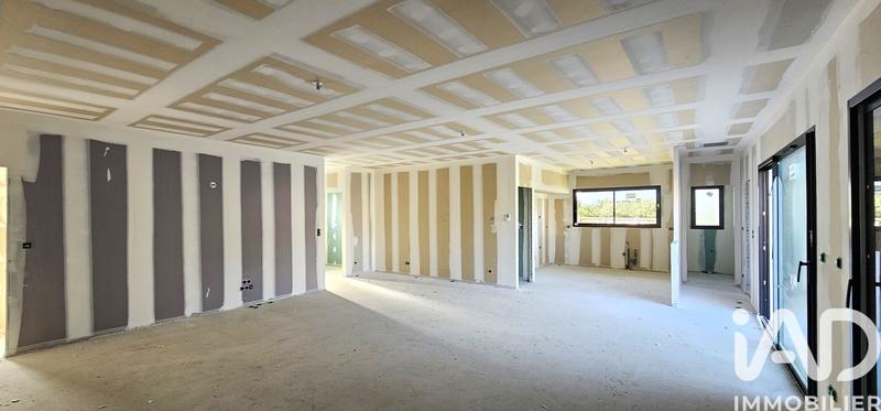 Maison - 160 m² - 6 pièces