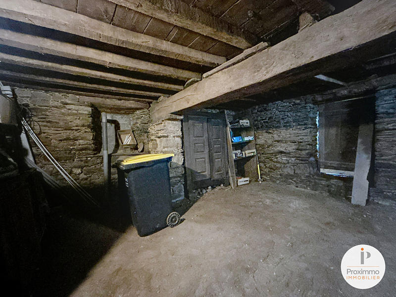 Maison - 95 m² - 6 pièces