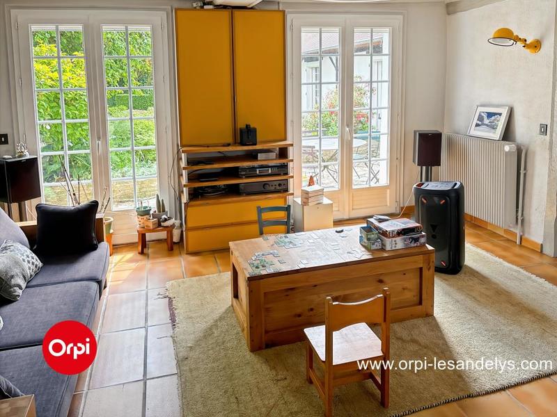 Maison - 180 m² - 8 pièces