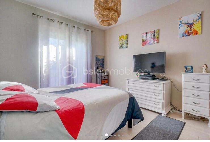 Maison en pierre - 94 m² - 5 pièces