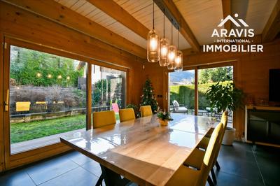 Maison - 195 m² - 6 pièces