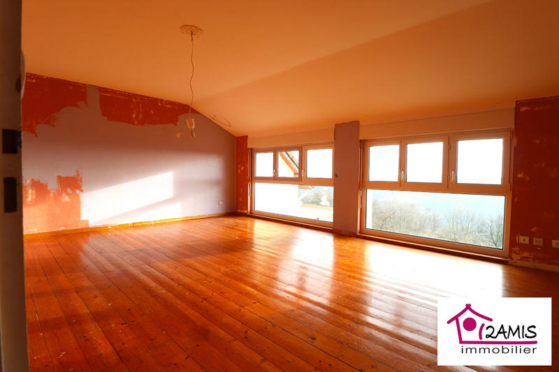 Maison - 215 m² - 9 pièces