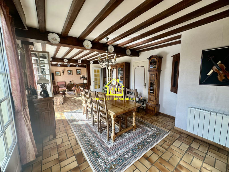 Maison - 140 m² - 5 pièces