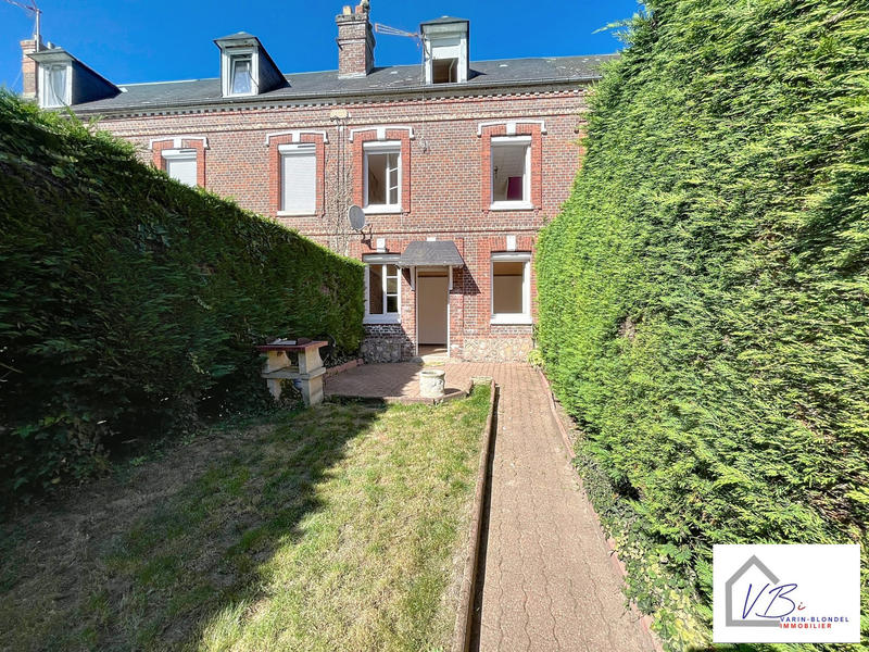 Maison - 84 m² - 4 pièces