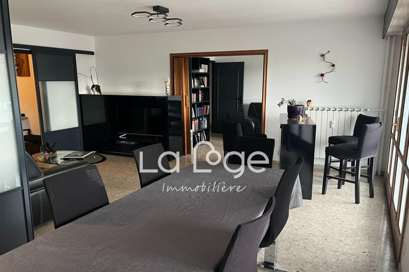 Appartement - 113 m² - 5 pièces