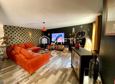 Maison - 105 m² - 4 pièces