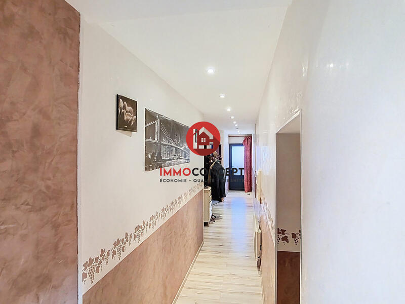 Appartement - 93 m² - 3 pièces