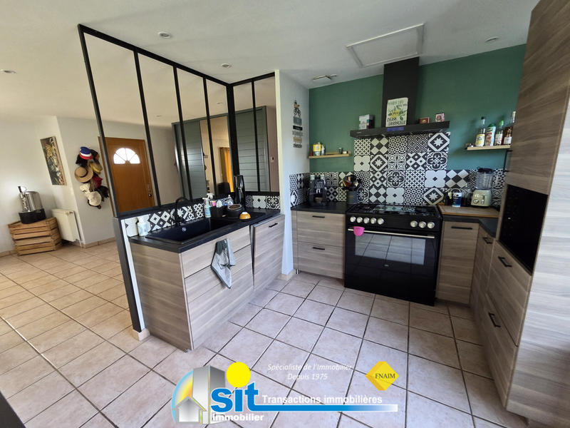 Maison - 138 m² - 6 pièces