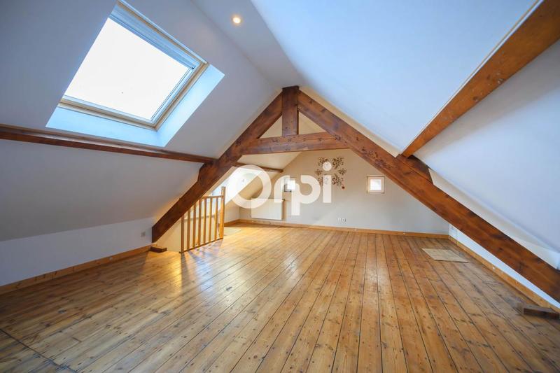 Maison - 176 m² - 3 pièces