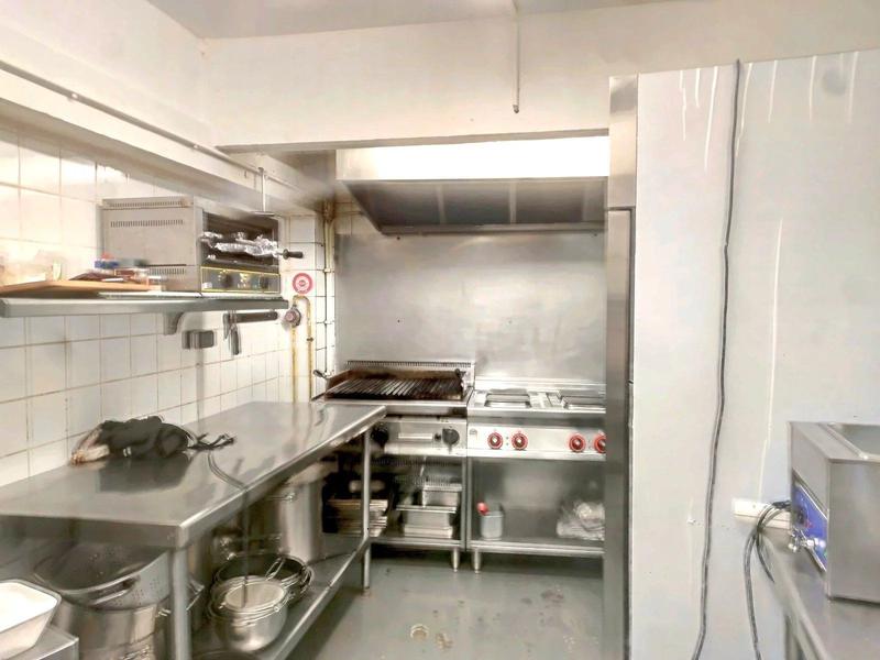 Magasins - 15 pièces