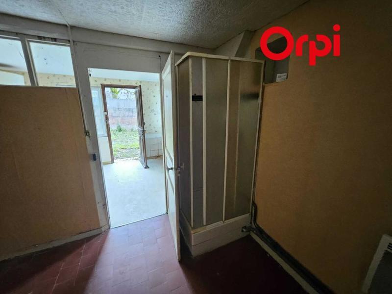 Immeuble - 160 m² - 8 pièces