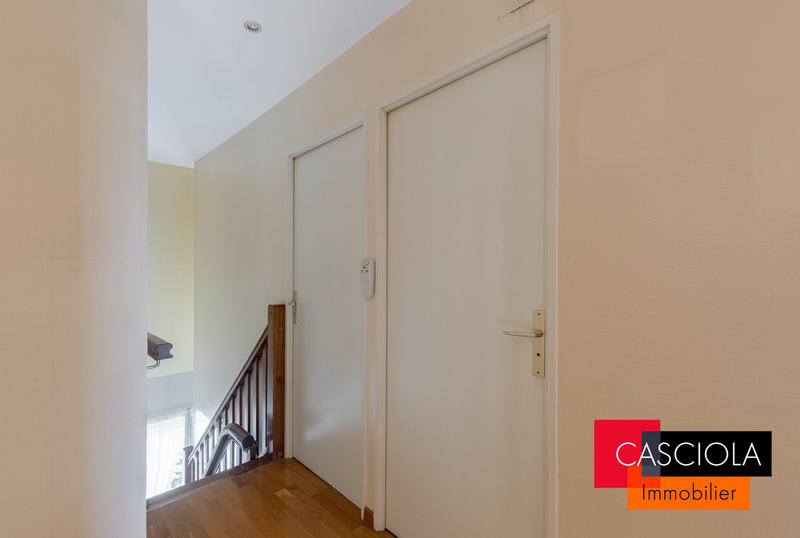 Appartement - 136 m² - 5 pièces