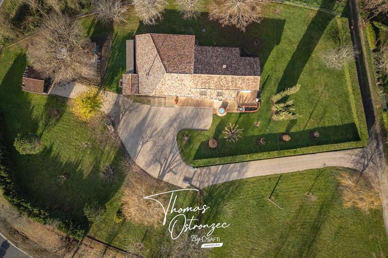 Maison - 130 m² - 6 pièces