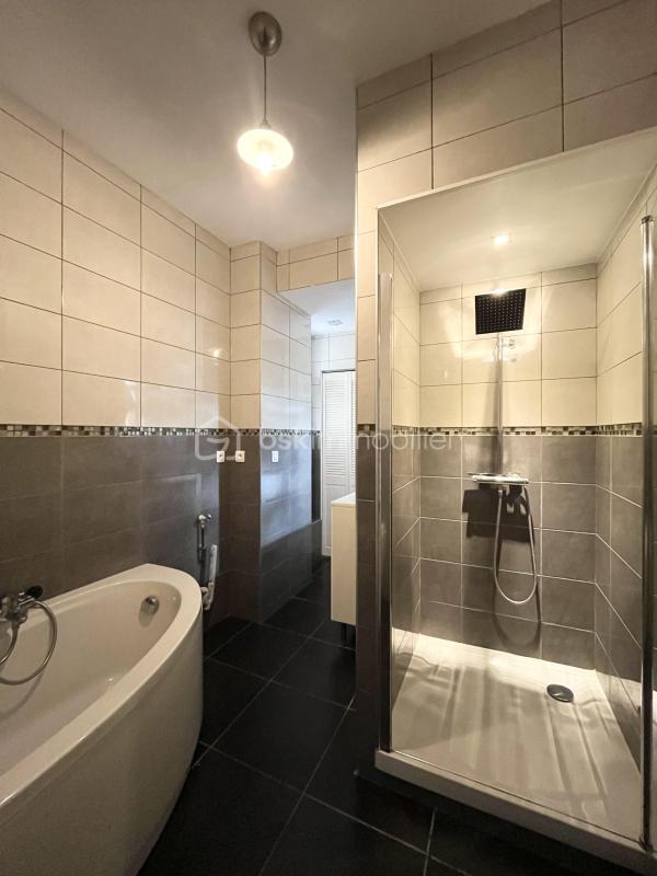 Appartement - 101 m² - 3 pièces