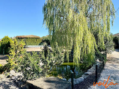 Maison - 313 m² - 8 pièces