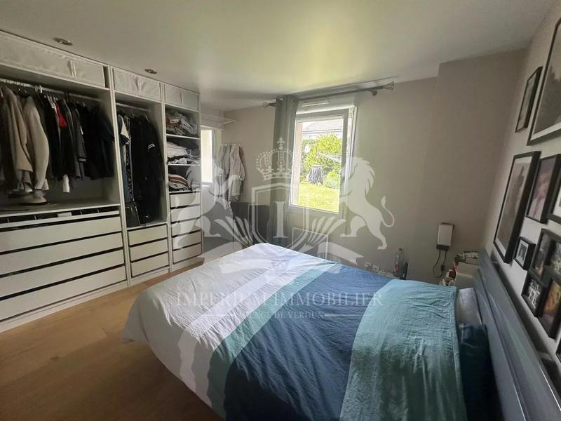 Maison - 112 m² - 8 pièces