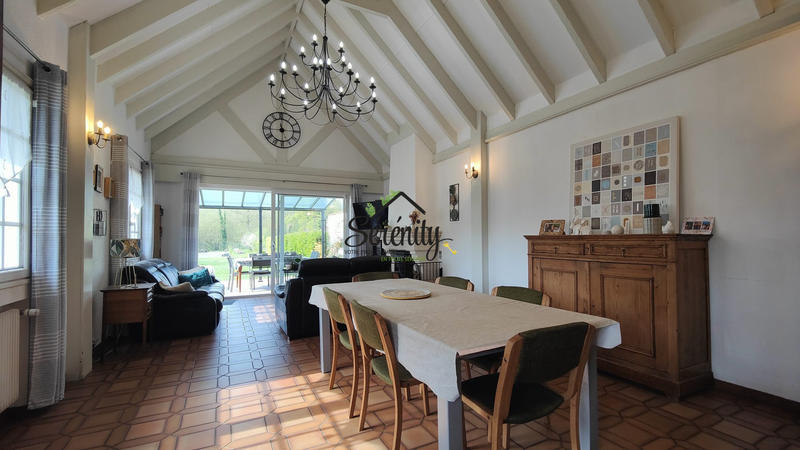 Maison - 162 m² - 6 pièces