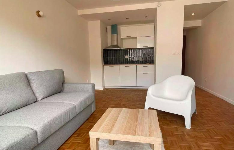 Studio - 30 m² - 1 pièce