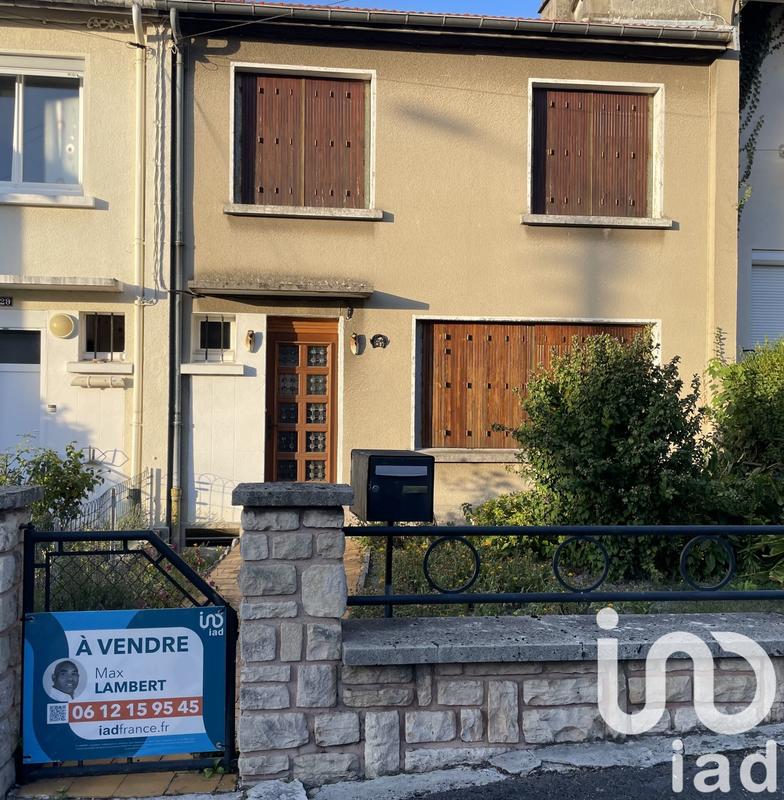 Maison - 92 m² - 5 pièces