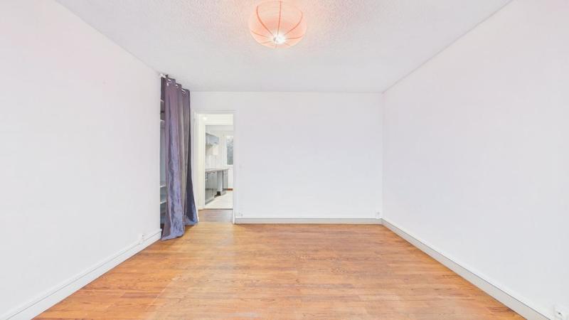 Appartement - 64 m² - 4 pièces