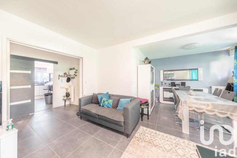 Appartement - 104 m² - 5 pièces