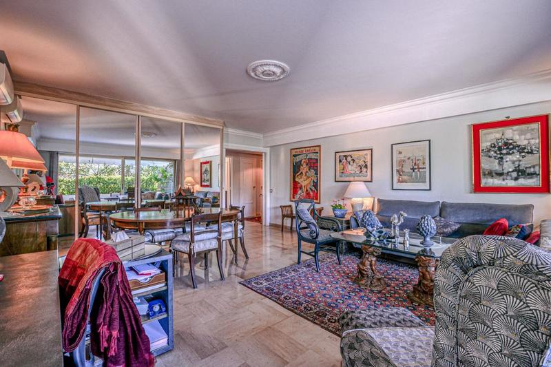 Appartement - 90 m² - 3 pièces